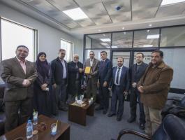 ديوان الموظفين العام يكرم الكلية الجامعية