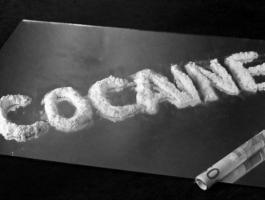 160926055235553-cocaine_501481_large