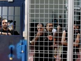 الأسير جرادات يدخل عامه الـ14 في سجون الاحتلال