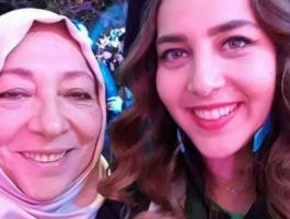 مقتل معارضة سورية بارزة وابنتها في منزلهما بإسطنبول طعنا بالسكين 