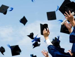 1460563896فرحة+تخرج