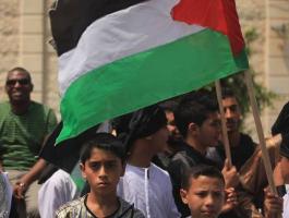 إحياء ذكرى الاستقلال في غزة وسط مطالبات بتجسيد الوحدة الوطنية