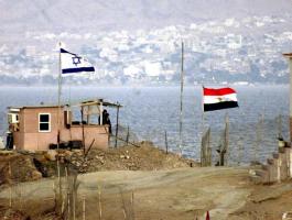 مقتل عامل في وزارة الجيش الإسرائيلي برصاص مسلحين في سيناء