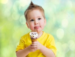 depositphotos_40856257-stock-photo-boy-eating-icecream.jpg