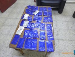 الشرطة تضبط مواد يشتبه أنها مخدرة في جنين