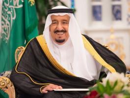سلمان يأمر بصرف بدل غلاء معيشة للموظفين لمدة عام