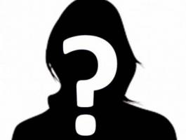 بالفيديو : مذيعة مصرية تثير الجدل بظهورها حامل بدون زواج