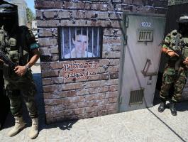هآرتس: الضغوطات على غزة لن تعيد الجنود المخطوفين