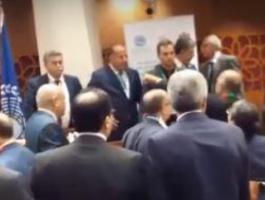 طرد وفد إسرائيلي برئاسة بيرتس من البرلمان المغربي.jpg