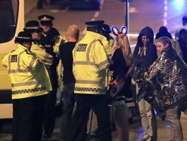الشرطة البريطانية تعتقل شخصين على خلفية تفجير 