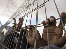 الاحتلال يطرحُ عطاءً لبناء سجنٍ كبيرٍ في الضفة الغربية.jpg