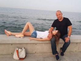 صور نانسي عجرم في حضن زوجها لا تزال الأولى... شاهدوها!