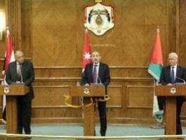 عريقات وشكري والصفدي يبحثون سبل دعم الحراك الفلسطيني في المرحلة المقبلة.jpg