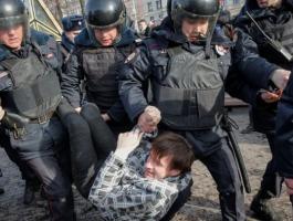 اعتقالات في روسيا.jpg