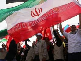 إيران تهدد بإزالة 