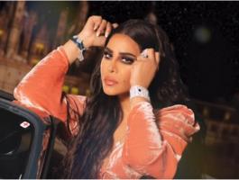  الفنانةُ الإماراتيةُ أحلام