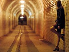 ممثلّة سورية... من باب الحارة إلى فتاة ليل!