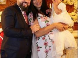 لفستان ريما فقيه أثناء عمادة ابنتها قصته أيضًا!