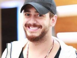 بالصور : سعد لمجرد يخرج عن صمته ويتحدث عن خطوبته من فنانة.!
