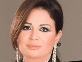 هذه هدية إلهام شاهين لوالدتها الراحلة بمناسبة عيد الأم