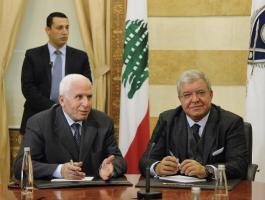 الأحمد يلتقي وزير الداخلية اللبناني