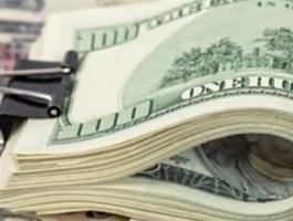 الاحتلال يعتقل شاباً من الخليل بحوزته 800 ألف دولار بزعم أنها مزورة