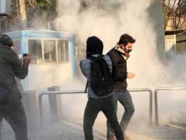 مقتل شرطي وإصابة ثلاثة في إيران