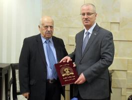 التقرير السنوي.jpg