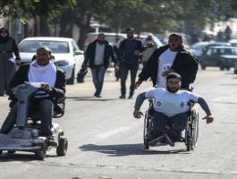 حشد تطالب بإنصاف ذوي الإعاقة في غزة.jpg