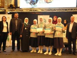 طالبات فلسطينيات يحصدن المركز الثاني في مسابقة 