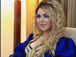 فنانة سوريّة تتجوّل في الإمارات مرتدية 'البيجاما'!