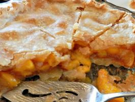 Cut-Peach-Pie-1-copy-980x498