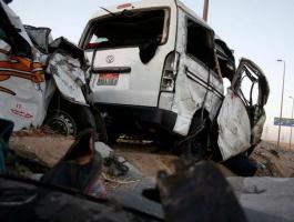 مصرع 10 أشخاص وإصابة 17 آخرين إثر حادث تصادم بالقرب من القاهرة