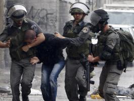 اعتقال ثلاث مواطنين من نابلس وقلقيلية