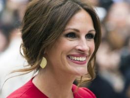 3Ret Julia Roberts