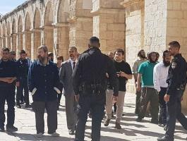 مستوطنون يقتحمون الأقصى ويؤدون طقوساً تلمودية