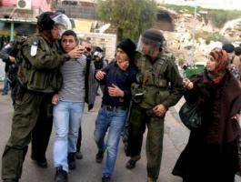 الاحتلال يعتقل شابين من القدس