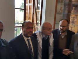 جنبلاط وحماس.jpg