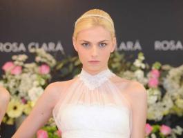 andrej-pejic-wedding-gown-jpg-09413105973395394