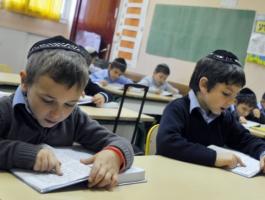 الكنيست يصادق على قانون منع دخول الجمعيات الحقوقية للمدارس