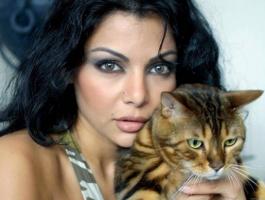 شاهدوا بالصور :  التي حذفتها الفنانة هيفاء وهبي... ومن وصفت بالكلاب؟!