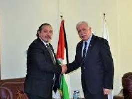 المالكي يتسلم نسخة من أوراق اعتماد ممثل البوسنة والهرسك لدى فلسطين.jpg