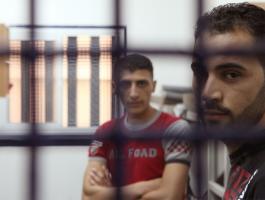 6 أسرى يدخلون أعواماً جديدة في سجون الاحتلال الإسرائيلي