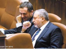 خلافات بين 