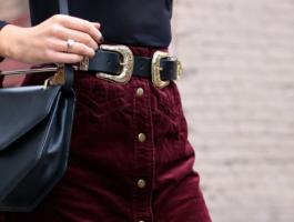 b-low-the-belt-bri-bri-gold-double-buckle-burgundy-corduroy-pencil-skirt-turtleneck-m2malletier-bag-work-wear-office-style-professional-mary-orton-memorandum-san-francisco-sf-style-fashion-blogger8-980x498