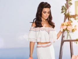 نادين نسيب نجيم… أيّ لون عدسات الأجمل عليها؟