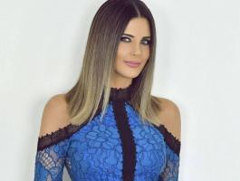 هكذا عبر نجوم الفن و الإعلام عن إعجابهم بمنى أبو حمزة...