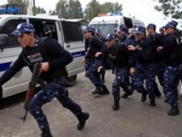 زوجة وابنها يشتكيان عن رب العائلة لتعاطيه المخدرات بالخليل