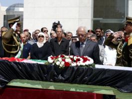 جانب من تشييع جثمان المناضلة ذياب (1)