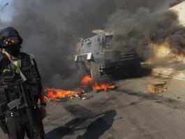 مقتل ضابط وجندي مصريين اثر تفجير بالعريش
